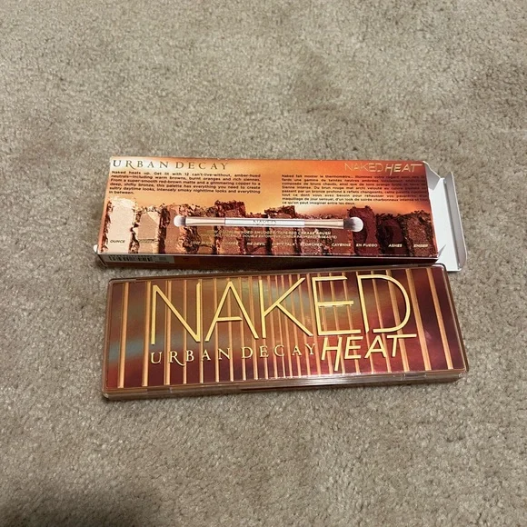 Urban Decay Naked Heat Palette with Warm Hues - Picture 1 of 8